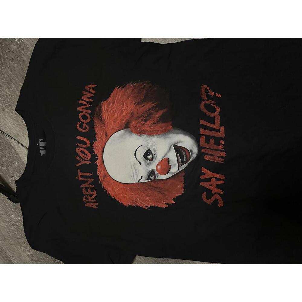 IT T SHIRT SIZE MEDIUM